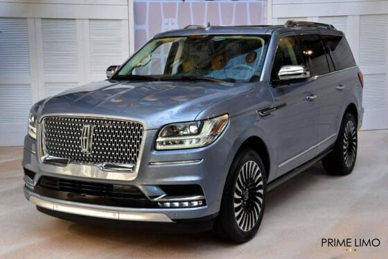 Lincoln Navigator Blue